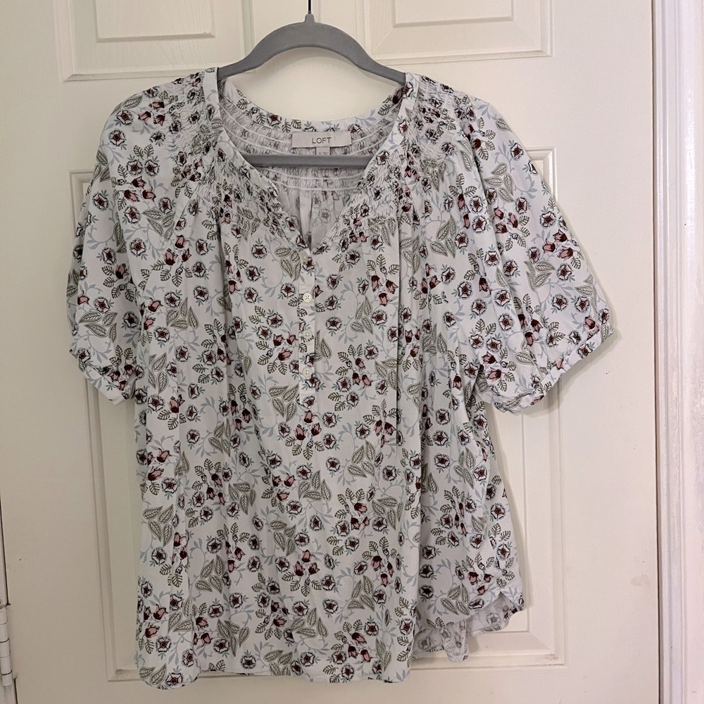 Loft white floral top blouse size XL